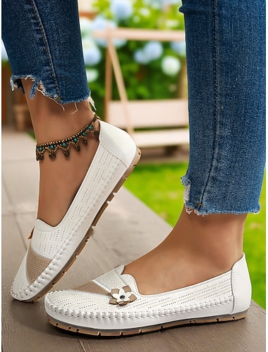  mocassini bianchi traforati da donna con dettagli floreali – morbide scarpe basse casual per passeggiate in giardino, guida e comfort quotidiano