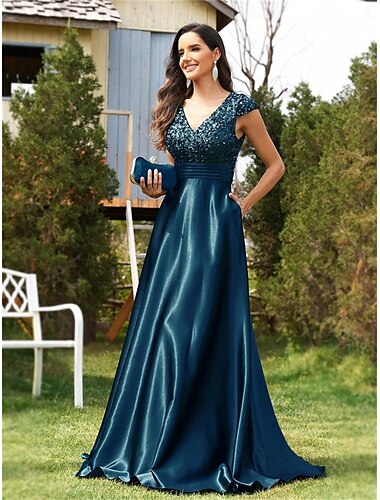 Abiti Quinceanera A-Line abito elegante formale da matrimonio lungo fino al pavimento senza maniche scollo a V in satin con strass