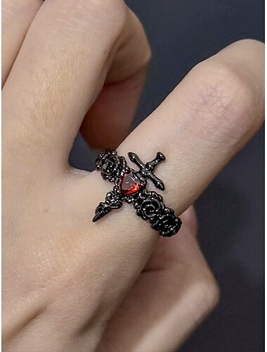  Gothic Vintage Schwarze Rosenringe-Set für Damen – verstellbare Herzringe aus Legierung mit rotem Edelstein für Halloween-Partys, Cosplay und alternative Mode