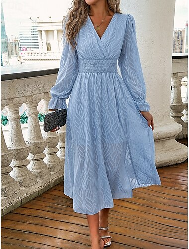 Femmes Robe maxi Robe trapèze Occasionnel Extérieur Sortir Coupe régulière Couleur Unie manche longue Col en V Bleu de minuit Abricot Été