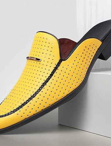  Mocassins perforés jaunes pour homme – couleur vive avec un design respirant, légers et élégants pour les sorties estivales, la conduite et les looks décontractés au bureau