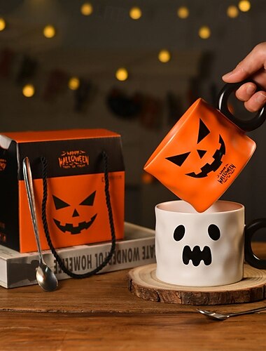  ハロウィンギフトマグカップ、ギフトボックス入りクリエイティブなセラミックコーヒーカップ、ホリデーパーティーの記念品やお祭りのギフトに最適な美しいハロウィンマグセット