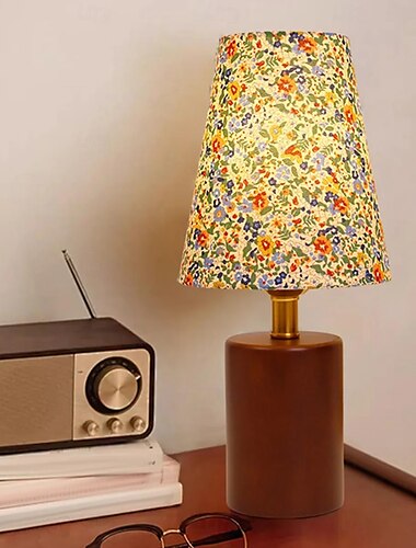  Παραδοσιακό γαλλικό ποιμενικό floral print ύφασμα στρογγυλό καπέλο από μασίφ ξύλο βάσης 1 φωτιστικό επιτραπέζιο για υπνοδωμάτιο