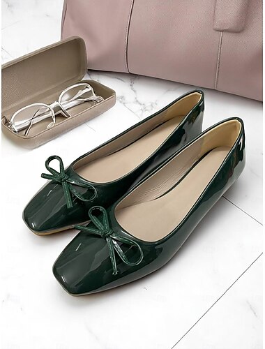  Γυναικείες μπαλαρίνες από λουστρίνι – slip-on παπούτσια γραφείου με τετράγωνη μύτη και φιόγκο για επαγγελματικά ρούχα εργασίας, καθημερινές μετακινήσεις και κομψά casual ρούχα.