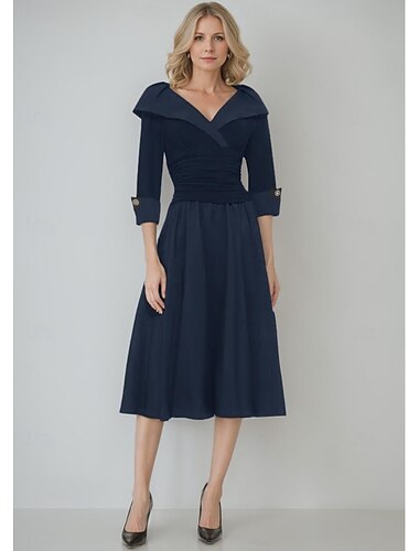  Vestido mãe da noiva coluna  tubinho em A Elegante Simples Minimalista Decote V Gola Retrato Comprimento do Chá Tafetá Chiffon Stretch Manga 3/4 com Botões Pregueada