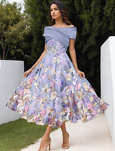  A-Linie Cocktailkleider Elegant Kleid Formell Hochzeit Tee-Länge Ärmellos Hemdkragen Satin mit Falten Gerafft Stickerei 2025