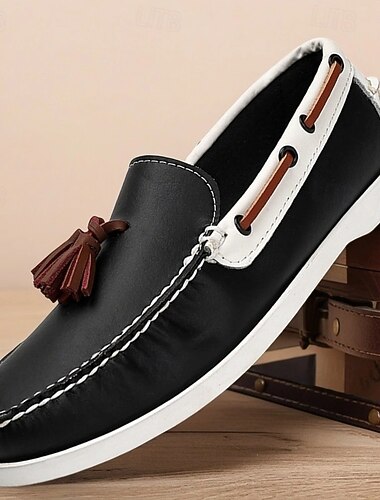  Svarte og hvite duskloafers for menn – trendy slip-on-design, imitert skinn, hverdagssko for jobb og helgeturer