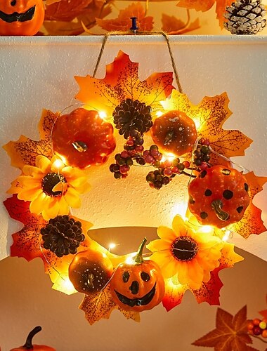 Halloween őszi dísz halloweeni koszorúval, juharlevelekkel és tökkel, ajtóra akasztható, aratófesztivál jelenet dekoráció kísérteties őszi halloweenre