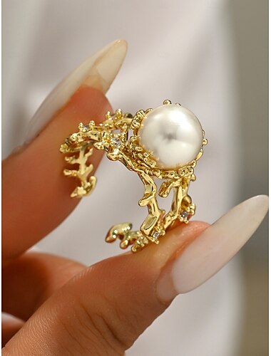  Women's Gold Pearl Cocktail Ring - Elegant Baroque-Style Statement Jewelry for Parties and Formal Events