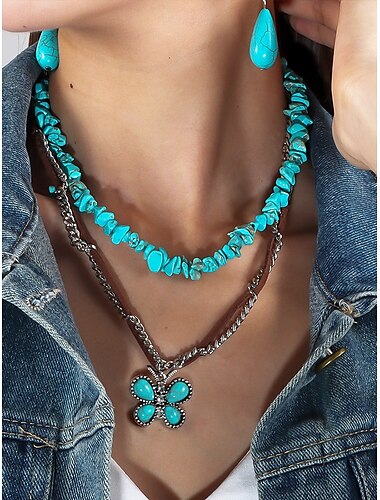  Collier pour femme en pierres turquoise superposées avec pendentif papillon et chaîne en similicuir – Bijoux bohème tendance pour fêtes, festivals et mode bohème au quotidien