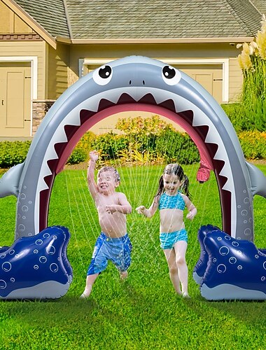  巨大サメのスプリンクラー、子供用インフレータブル水遊びおもちゃ、夏の屋外遊び用スプリンクラー、庭用屋外遊び用スプリンクラー、男の子または女の子への夏のゲームギフト