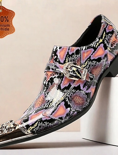  Scarpe da uomo con cinturino con stampa pitone rosa ispirate al punk: calzature eleganti e di tendenza per uomini eleganti in club e occasioni speciali