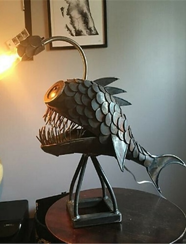  Anglerfischlampe USB wiederaufladbares Desktop-Metalllicht handgefertigtes Handwerk zu Hause