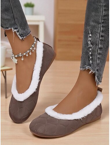  scarpe basse da donna trapuntate color talpa con fodera in pelliccia sintetica: scarpe invernali calde e comode da infilare per outfit casual quotidiani