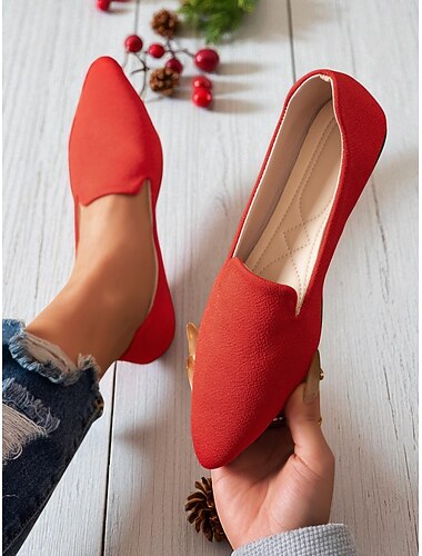  röda platta skor med spetsiga tå för kvinnor – eleganta slip-on loafers för jul, fester och vardagliga vardagskläder
