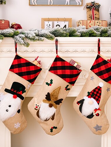  Bas de Noël rouge noir à carreaux avec bordure en applique, dessin animé, Père Noël, sac cadeau, décoration de fenêtre à suspendre pour la maison, cheminée, accessoire de décoration de fête de Noël