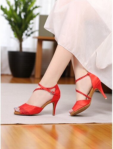  Chaussures de danse latine en satin argenté pour femmes - talons ouverts en strass avec brides à la cheville pour des performances professionnelles de salon et de salsa