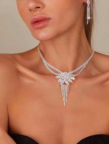  Juego de Joyas 3 piezas Brillante Legierung Pendientes Collare Mujer Elegante Vintage Delicado Geométrico Forma Geométrica Conjunto de joyas Para Boda Fiesta Invitado a la boda
