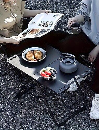  Bærbart sammenleggbart campingbord - lett, sammenleggbar grill i karbonstål med 4 ben, 146 kg vektkapasitet&amp;Kompakt design for utendørs camping, piknik, tailgating, sammenleggbart campingbord