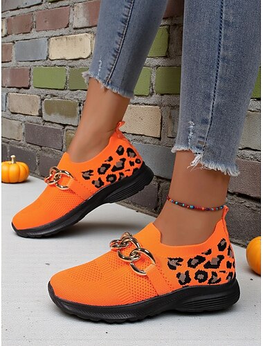  orangea flyknit slip-on-sneakers med leopardtryck och kedjedetalj för dam – trendiga skor med grov sula för halloween, festivaler och streetwear