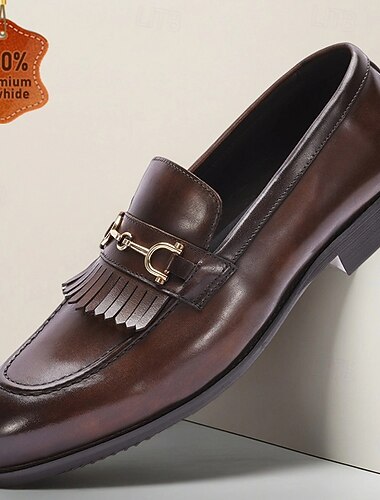  Miesten tummanruskeat tupsukoristeiset loaferit hevosenkoristeilla – vintage-tyyliset nahkakengät arkikäyttöön, toimistolle ja illallisille