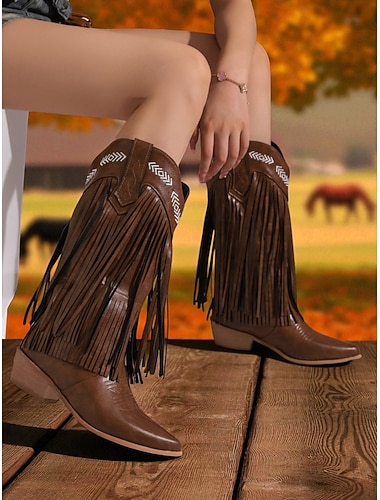  stivali da cowboy da donna in similpelle marrone con frange – stivali western ricamati a metà polpaccio con punta quadrata e tacco basso, stile boho country per rodei, festival musicali e outfit autunnali e invernali