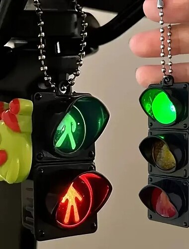  Chiave semaforica - luci rosse, verdi e gialle vere compatibili con zaini, biciclette e borse - un simpatico regalo per automobilisti, ciclisti e pedoni - materiale in PVC resistente