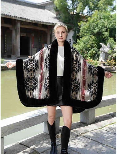  Avvolgenti in Pelliccia Sintetica Elegante Casual Quotidiano Senza Maniche Manica a pipistrello Poliestere Stole da matrimonio Con Jacquard Per Occasione speciale Autunno & Inverno