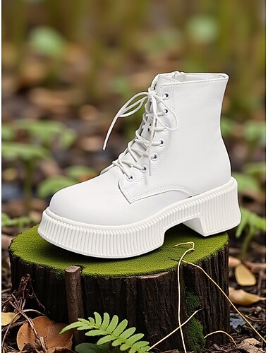  Women's Black Platform Combat Boots with Lace Up and Side Zipper- Chunky Sole Fashion Ankle Boots for Casual Streetwear and Fall Outfits