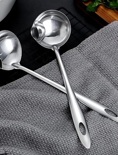  2 ملعقة من الفولاذ المقاوم للصدأ لفصل الدهون - فاصل الزيت والمرق بمقبض طويل وصنبور صب، أداة تصفية زيت القدر الساخن للاستخدام في المطبخ