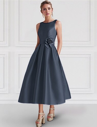  A-linjeformade cocktailklänningar Elegant klänning Formell Bröllopsgäst Ankellängd Ämrlös Båt-nacke Ficka Siden med blommigt tryck Fickklänningar