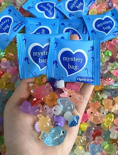  Mini animaux en résine phosphorescents, lot de 50/100/200 sachets mystères : petits canards, lapins, chats, tortues et plus encore, bricolage, jardin de fées, décoration d'intérieur, objets de