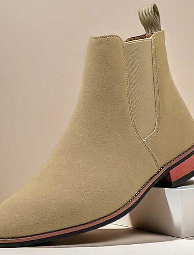  Botas Chelsea beige para hombre con diseño minimalista y comodidad sin cordones, estilo moderno de botín para caballero, adecuadas para atuendos casuales elegantes y ropa de fin de semana.