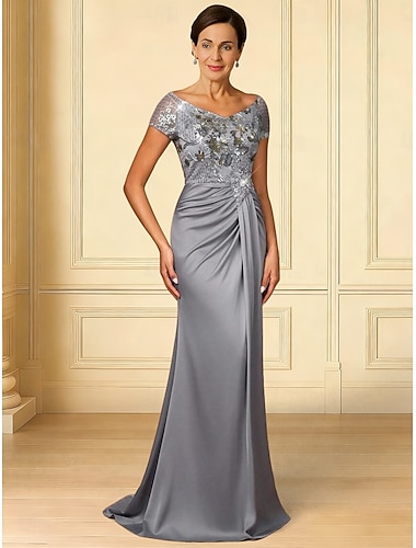  Sjöjungfru trumpet Hovsläp Pärlbroderad Formell klädsel Klänning för brudens mor Balklänningar Kvälls klänningar Balklänning Formell klädsel Elegant Kortärmad Rund hals Formell Bröllopsgäst Satäng med