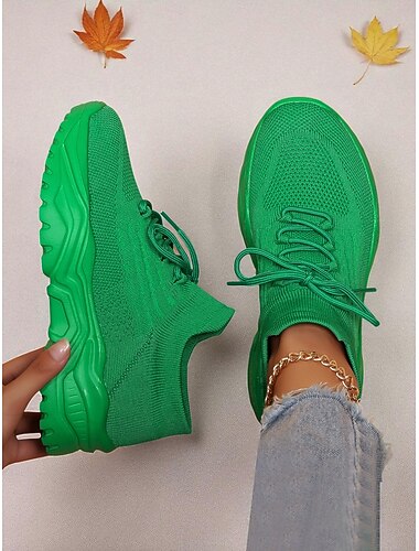  حذاء رياضي نسائي أحمر اللون بنعل سميك من نسيج Flyknit - حذاء رياضي برباط قابل للتهوية للارتداء في الشارع أو التدريب في صالة الألعاب الرياضية