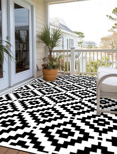  屋外用マット モダンな柄の屋外用マット、デッキ、キャンプ場、プールデッキ用の耐久性のあるプラスチック製マット &RV