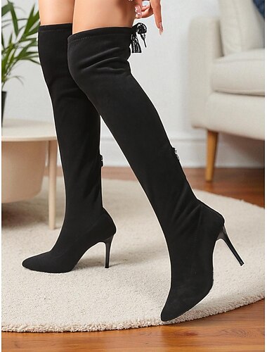  Grå damestøvletter i semsket skinn med overknee, spiss tå og stiletthæl, elegante stretch-lårhøye støvletter til fester, utekveller og høst-vintermote.