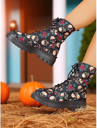  Halloween-gevechtslaarzen met schedelprint voor dames – veterlaarsjes met dikke zool en rozen voor een gothic festival of cosplay-feestlook