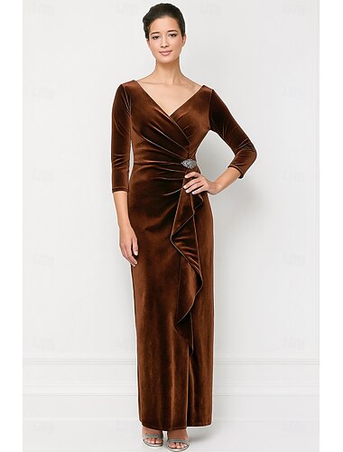  Tubinho Vestido Para Mãe dos Noivos Elegante Vintage Decote V Longo Veludo Manga Longa com Franzido Cor Única 2025