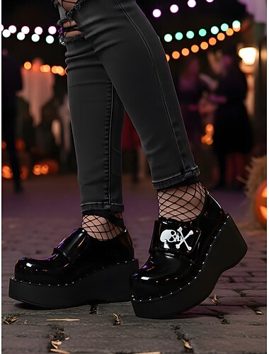  Zwarte platform loafers met Halloween-schedelprint voor dames – glanzende, gelakt imitatieleren gothic schoenen voor avondfeesten en streetwearlooks