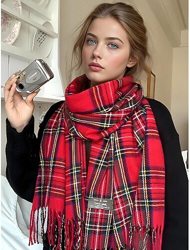  Bufanda a cuadros navideña para mujer, chal de tartán cálido de invierno con flecos, accesorio de moda acogedor para fiestas navideñas y uso al aire libre.