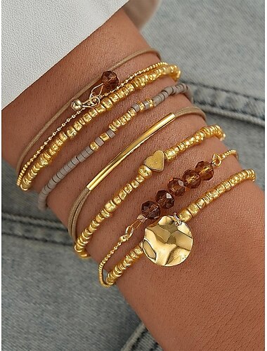  Set van gelaagde armbanden met kralen voor dames in bohemian-stijl – armbanden van goud en bruin met meerdere strengen en hartjes en bedeltjes, modieuze sieraden voor feesten, festivals en dagelijks gebruik