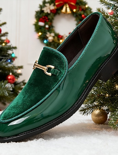  Mocassins masculinos de couro sintético Reen com presilhas decorativas douradas – sapatos elegantes para festa de Natal para homens estilosos