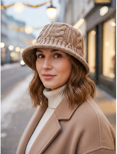  Damska świąteczna dzianinowa czapka typu bucket, ciepła zimowa czapka z dzianiny kablowej dla kobiet, miękka i wygodna czapka typu beanie na święta, do noszenia na zewnątrz i na co dzień