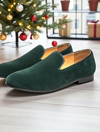  férfi zöld velúr slip-on cipő - elegáns karácsonyi stílus, tökéletes ünnepi partikra és alkalmakra