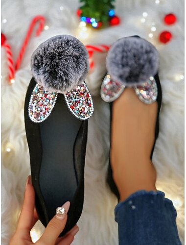  Naisten mustat strassikoristeiset pupun ballerinat tekoturkispommilla, söpöt kimaltelevat teräväkärkiset kengät naisille, sopivat täydellisesti joulujuhliin, uudenvuoden tilaisuuksiin ja iltapukuihin