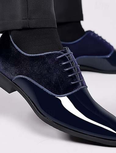 Sapatos sociais oxford masculinos de couro envernizado azul marinho com painéis contrastantes de camurça, sapatos formais elegantes de bico fino para eventos empresariais e noturnos   Sapatos sociais oxford masculinos de couro envernizado azul marinho com painéis contrastantes de camurça, sapatos formais elegantes de bico fino para eventos empresariais e noturnos