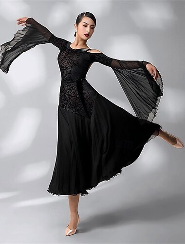  Kjole til ballroom-dans for kvinner, svart fløyel, chiffong med vingeermer, kald skulder, elegant vals, rumba, foxtrot-opptredenskjole