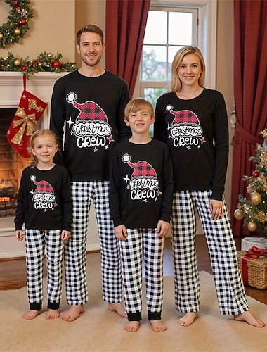  Perheen ilme joulu Joulun perheen pyjamat Yöpuvut Perhejoukot Kuvitettu Skottiruutukuvio Jouluhattu Koti Painettu Musta Pitkähihainen Päivittäin Vastaavat asut