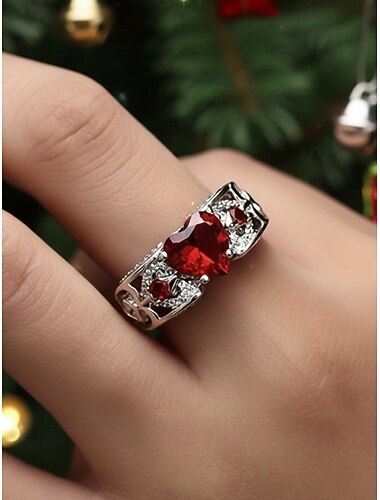  Anel feminino com pedra preciosa em formato de coração vermelho e faixa banhada a prata – joia elegante para presente de Natal e ocasiões festivas